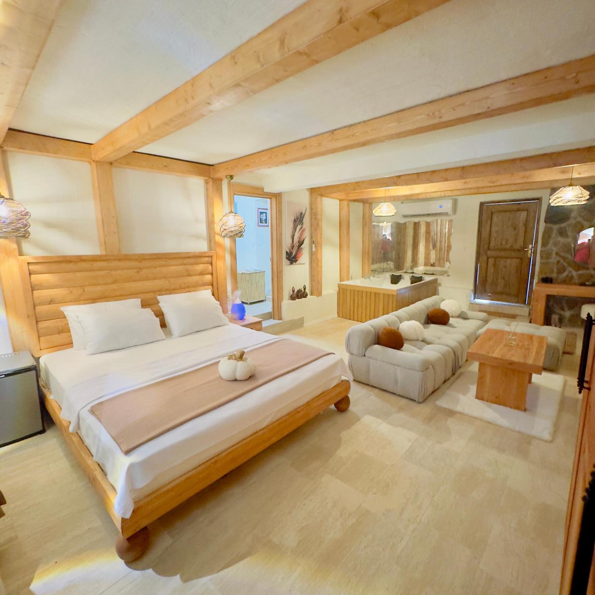 Ride And Stay Çeşme Buitenkant foto