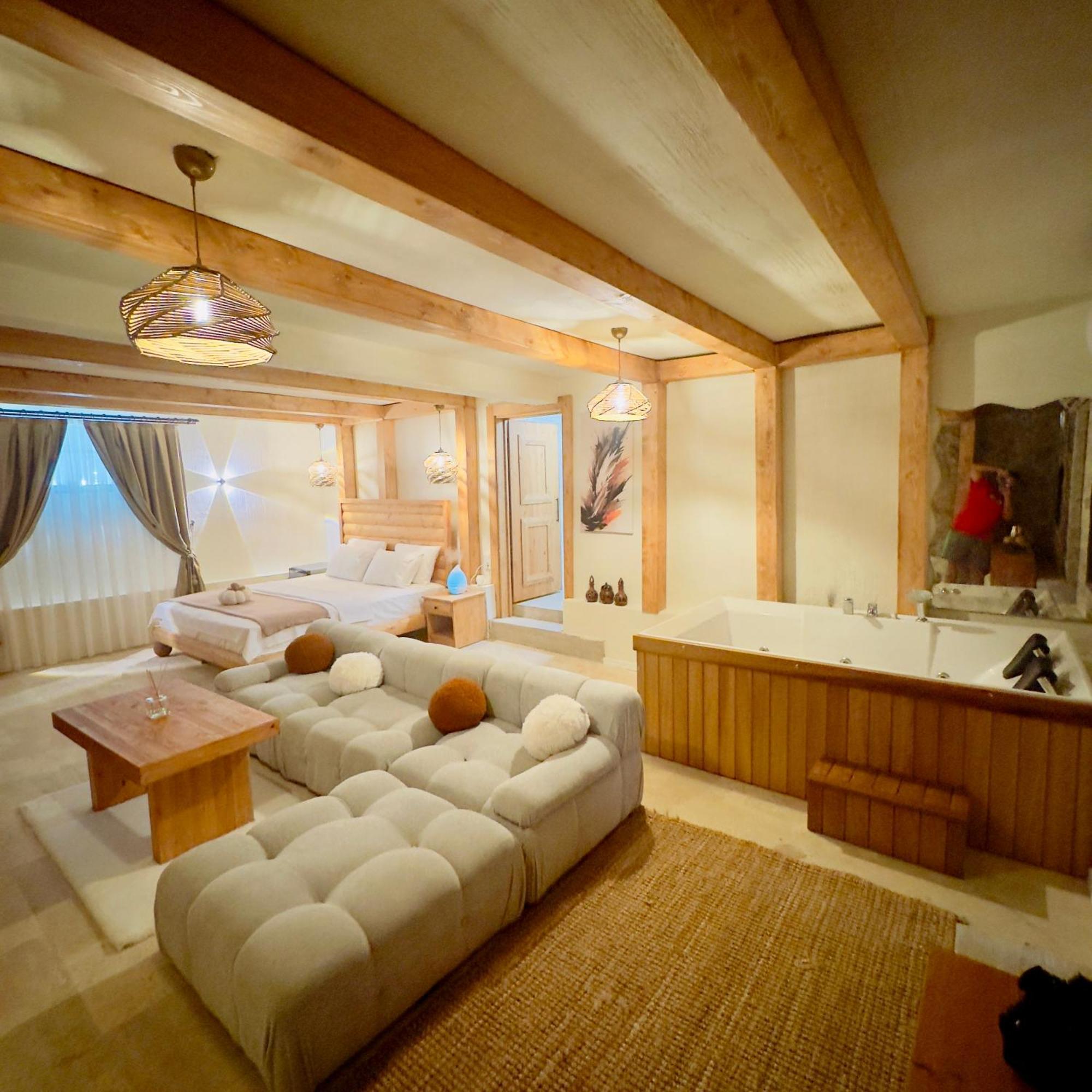 Ride And Stay Çeşme Buitenkant foto