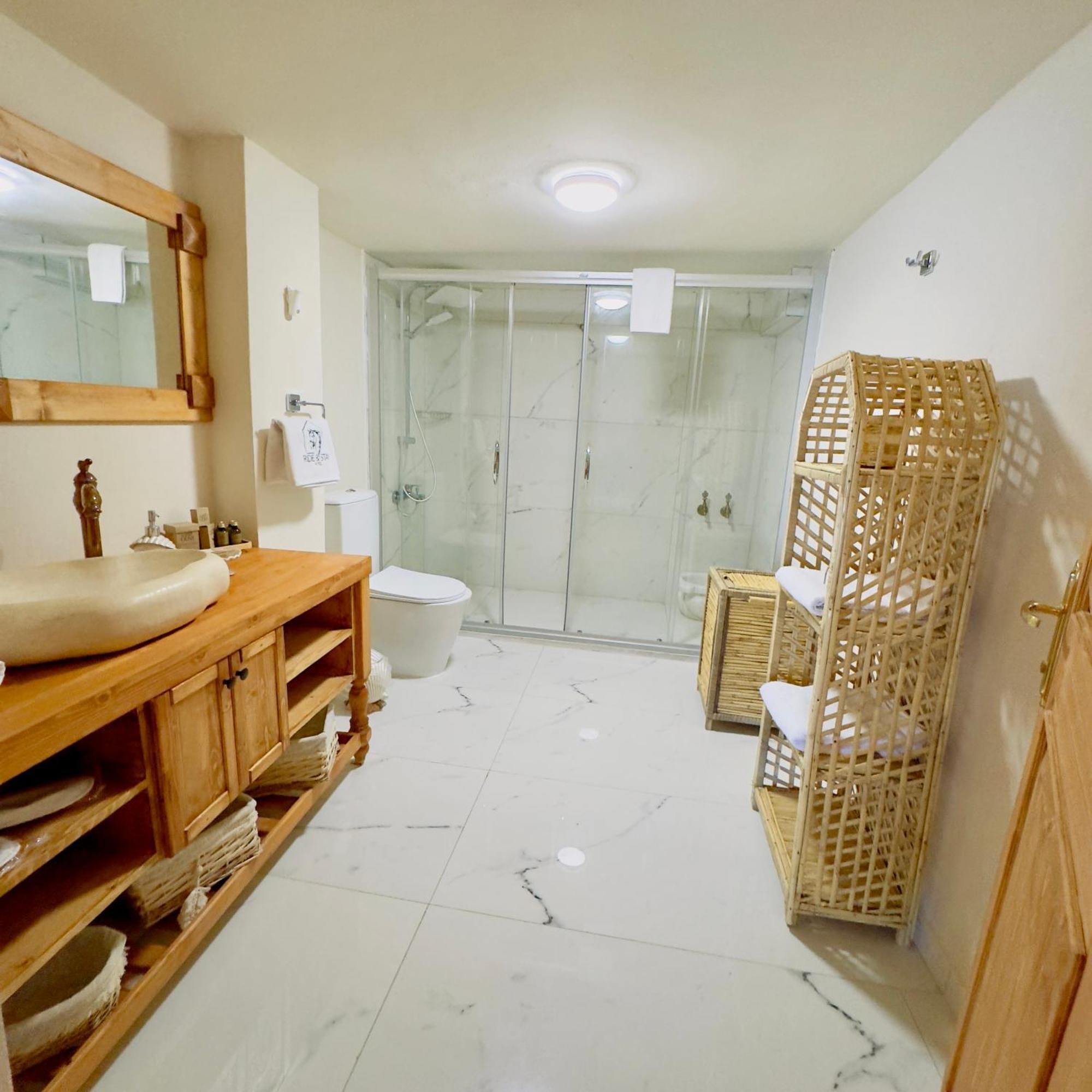 Ride And Stay Çeşme Buitenkant foto
