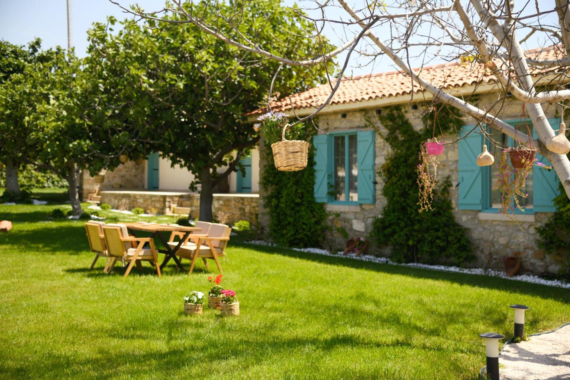 Ride And Stay Çeşme Buitenkant foto